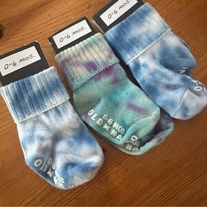 New old navy tie dye socks for baby 0-6 months 3 pairs